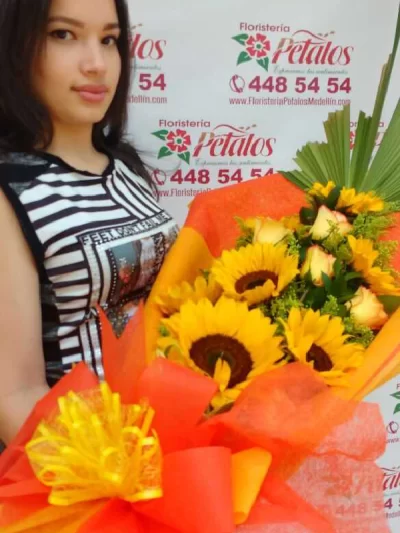 Floristeria-envigado-Antioquia-las-orquideas-cerca-de-mi- OJALA TODO CONTIGO.png